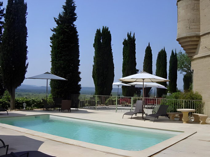 Sport & Beauty 2, Hostellerie du Chateau des Fines Roches, Vaucluse