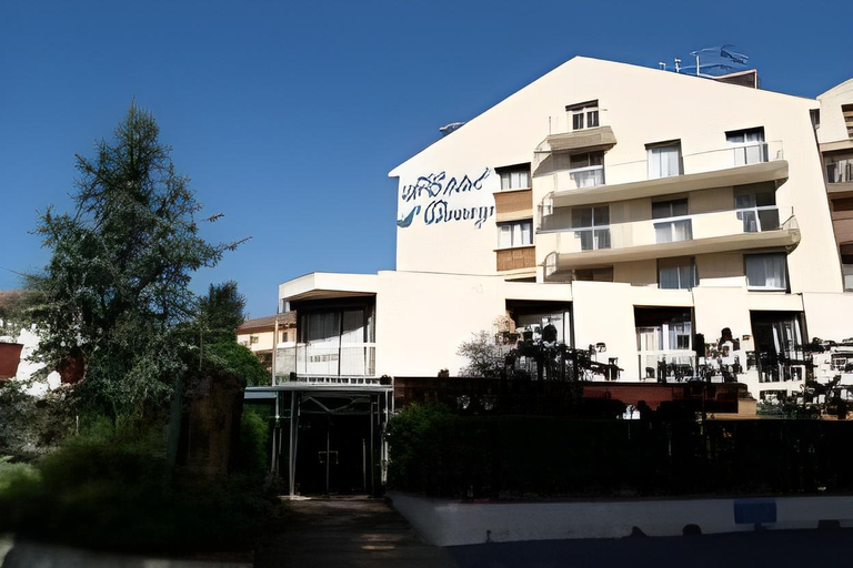 Exterior & Views, Hôtel D'Orsay, Essonne
