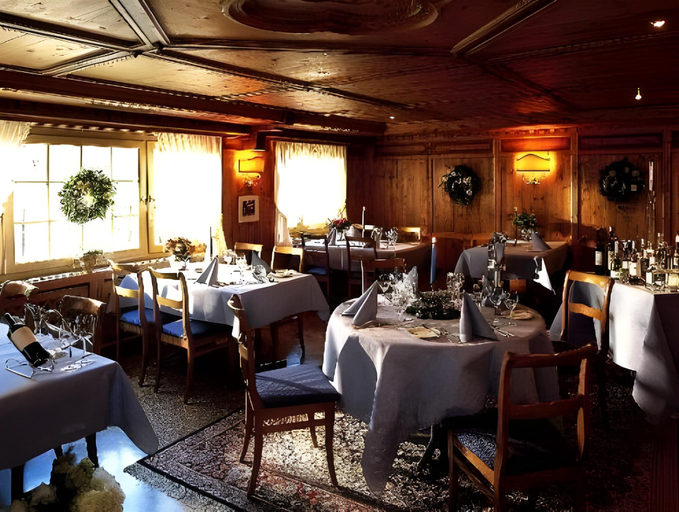 Food & Drinks 3, KunstHotel Linde Garni, Einsiedeln