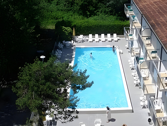Sport & Beauty 4, B&B Promenade Hotel Simple con Piscina, Ravenna