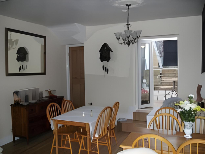 Food & Drinks, Number 43, Derry and Strabane
