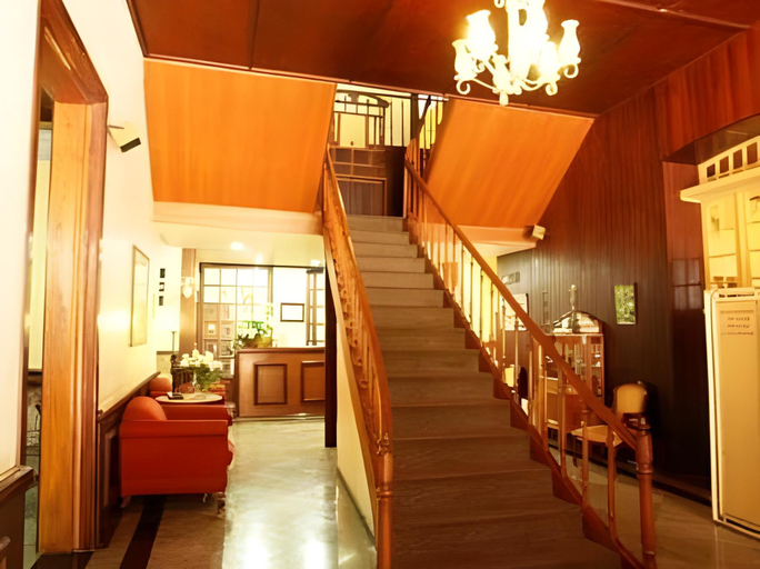 Public Area 3, Hotel Lopes Caxambu, Caxambu