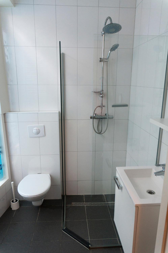 Bathroom 3, City Hostel Vlissingen, Vlissingen