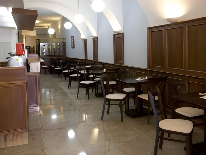 Food & Drinks 4, Hotel U Zlateho kohouta, Kroměříž