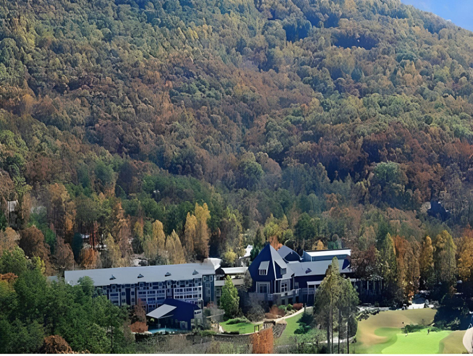 Others 4, Brasstown Valley Resort & Spa, Towns