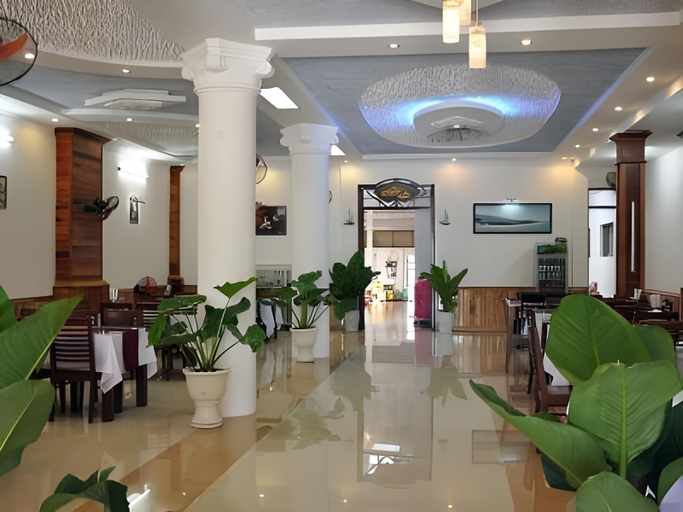Food & Drinks 5, Phu Qui Hotel, Long My