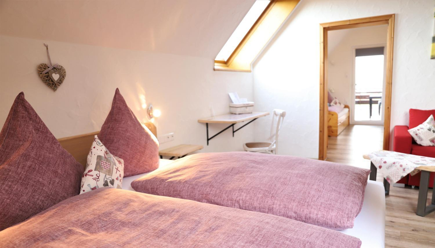 Bedroom 4, Landpension Pferdekoppel - B&B - Self Checkin, Freudenstadt