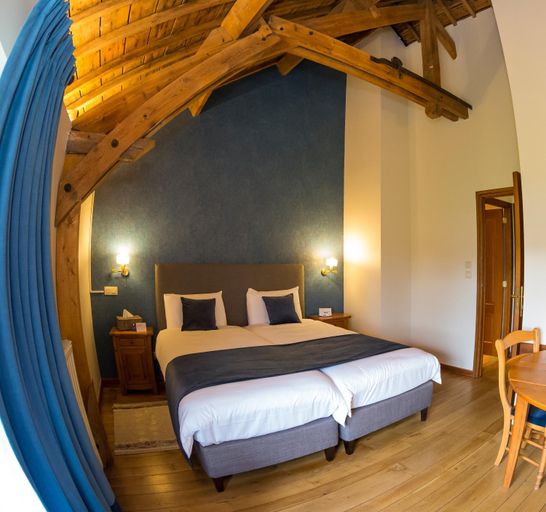 Bedroom 8