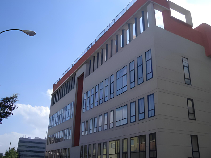 Exterior & Views 2, Eco Alcala Suites, Madrid