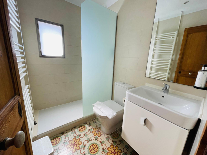 Bathroom 4, Casa Cundaro, Girona