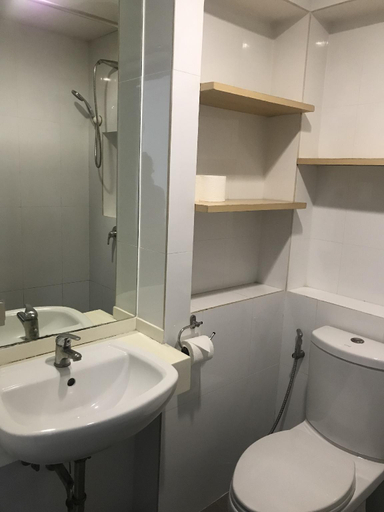Bathroom 4