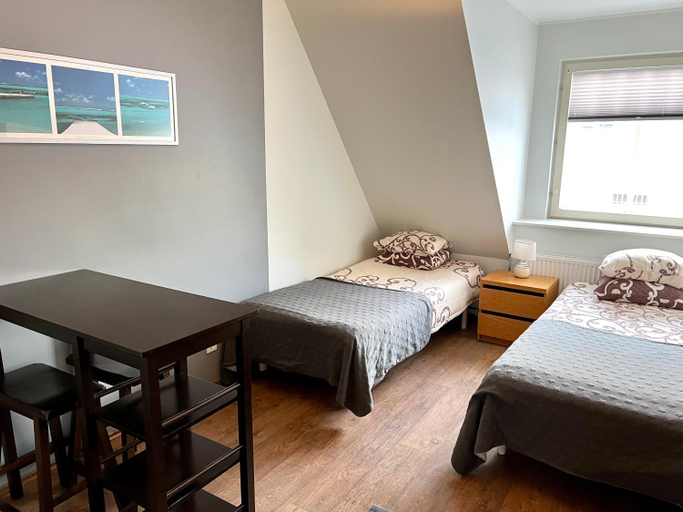 Bedroom 6