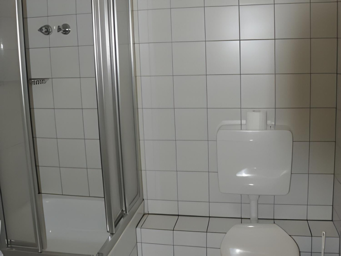 Bathroom 2, Hotel Ragusa, Rhein-Kreis Neuss