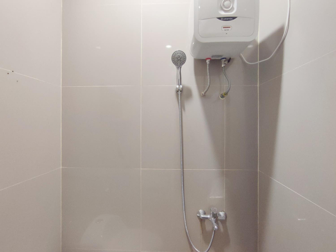 Bathroom 20