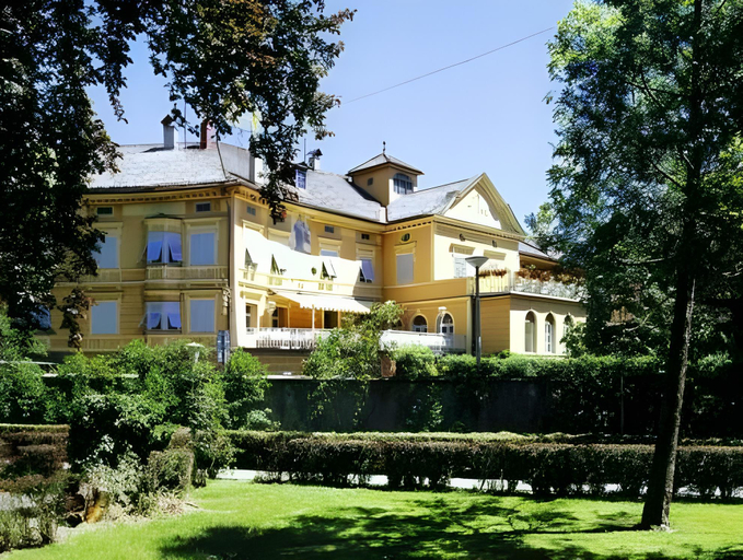 Exterior & Views 2, Hotel Elephant, Bolzano