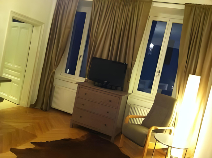 Bedroom 2, My Home in Vienna, Wien
