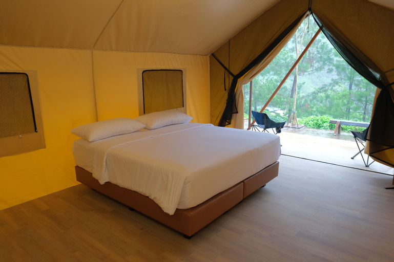 Bedroom 22