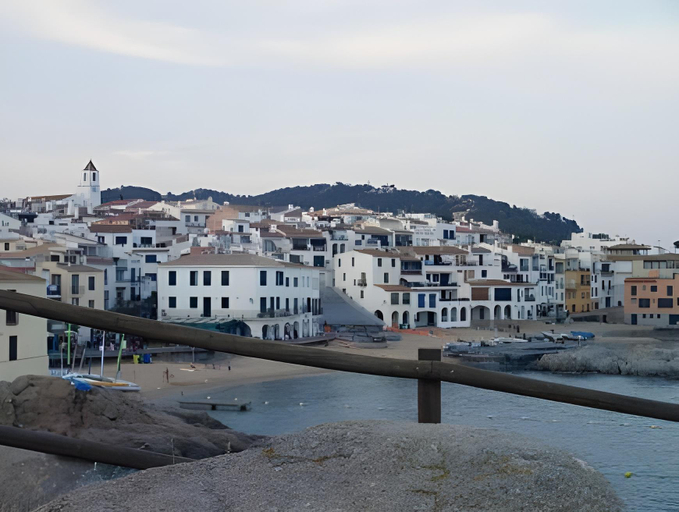 Exterior & Views 2, Hotel Mediterrani, Girona
