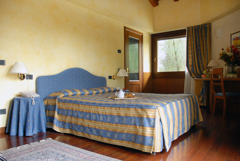 Bedroom 2, Hotel Luna, Pordenone