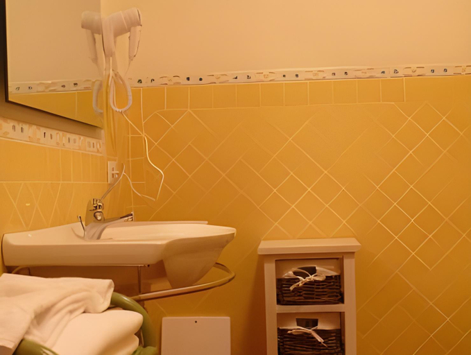 Bathroom 5, Wine Resort Leda d'Ittiri, Sassari