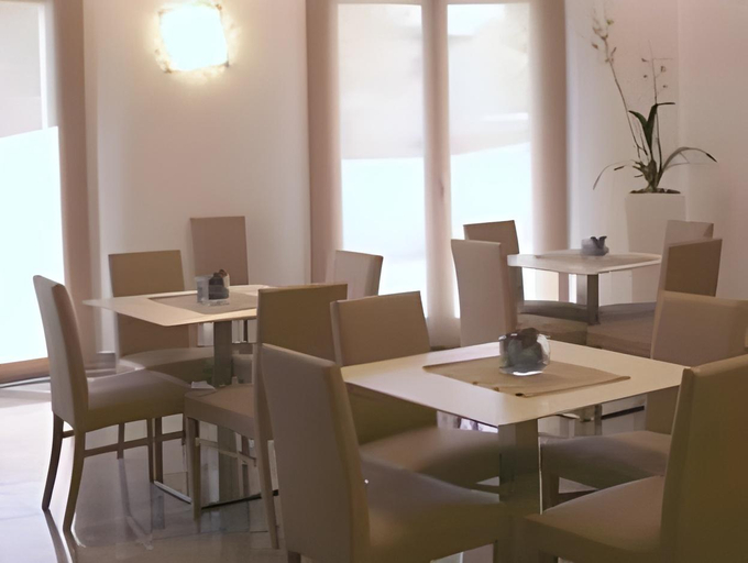 Food & Drinks 5, Apart Hotel Atlantic, Gorizia
