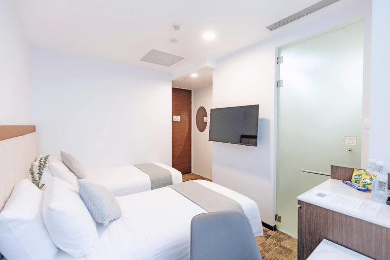 Bedroom 13