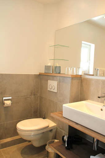 Bathroom 8