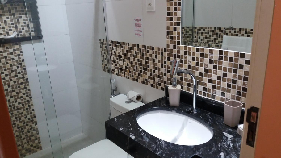 Bathroom 3, Pousada Casablanca, Angra dos Reis