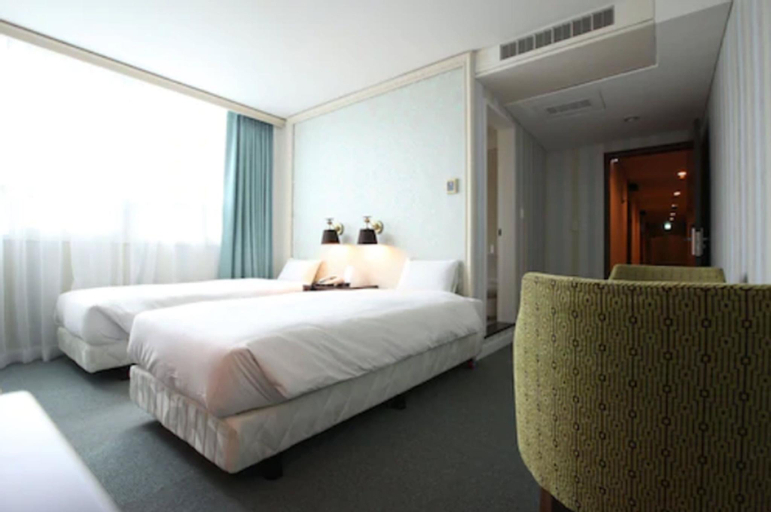Bedroom 23