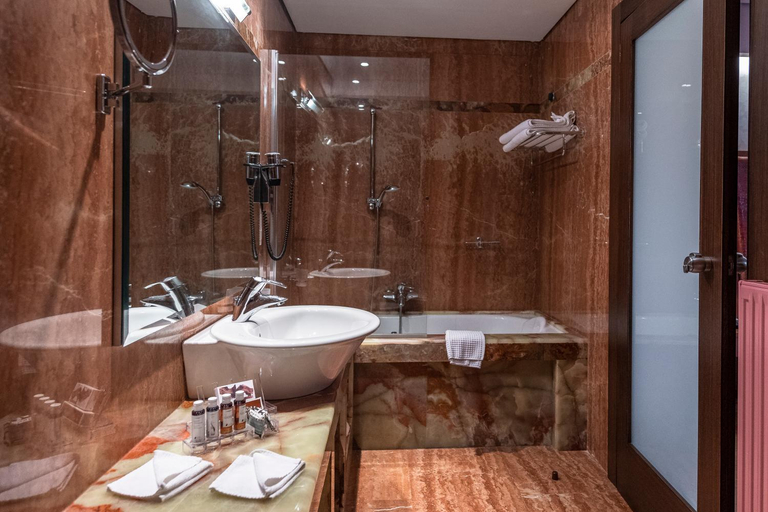 Bathroom 4, Hotel Vyzantino, Epirus