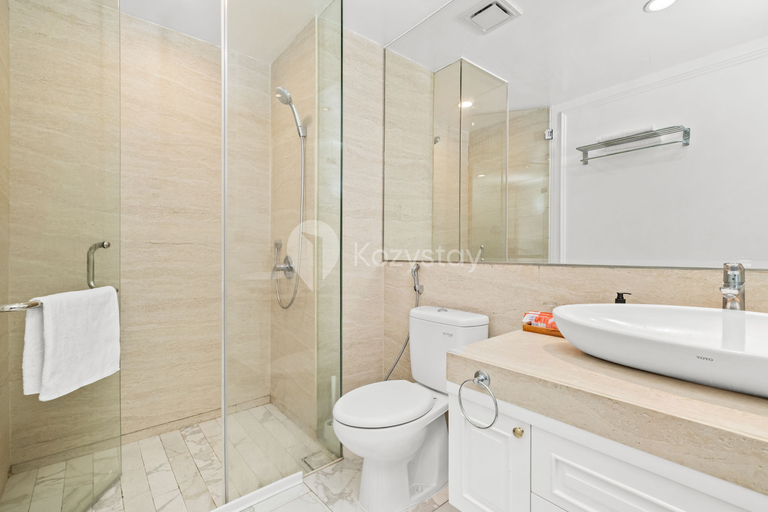 Bathroom, Askara by Kozystay, Bandung
