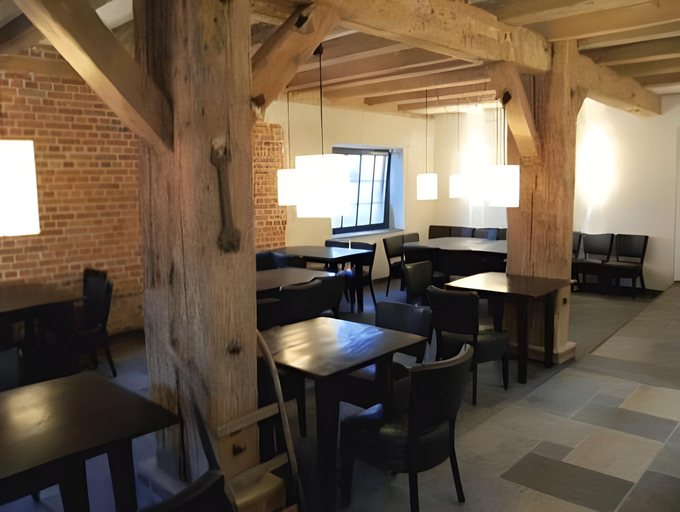Others 5, Hotel Alter Hafenspeicher, Vorpommern-Rügen