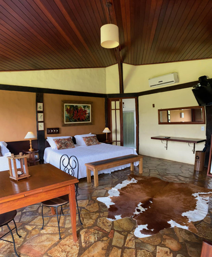 Bedroom 3, Hotel Santa Esmeralda, Bonito