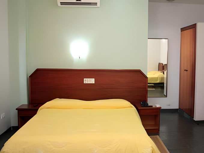Bedroom 3, Alves Hotel, Marília