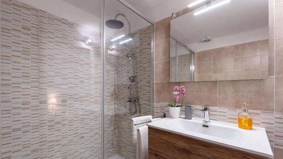 Others 5, Duomo Luxury Suite Catania, Catania