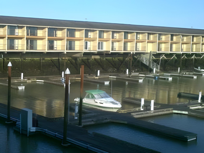 Exterior & Views 2, Astoria Riverwalk Inn, Clatsop
