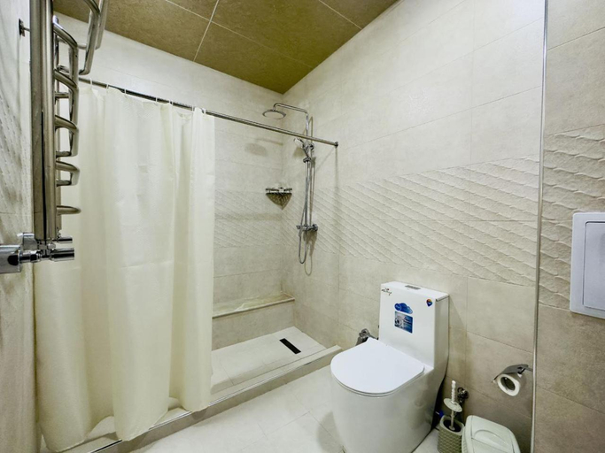 Bathroom 4, Zilol Baxt, Samarkand