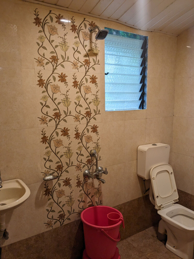Bathroom 4, Chardara Agro Tourism, Satara