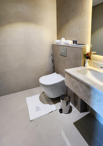 Bathroom 11