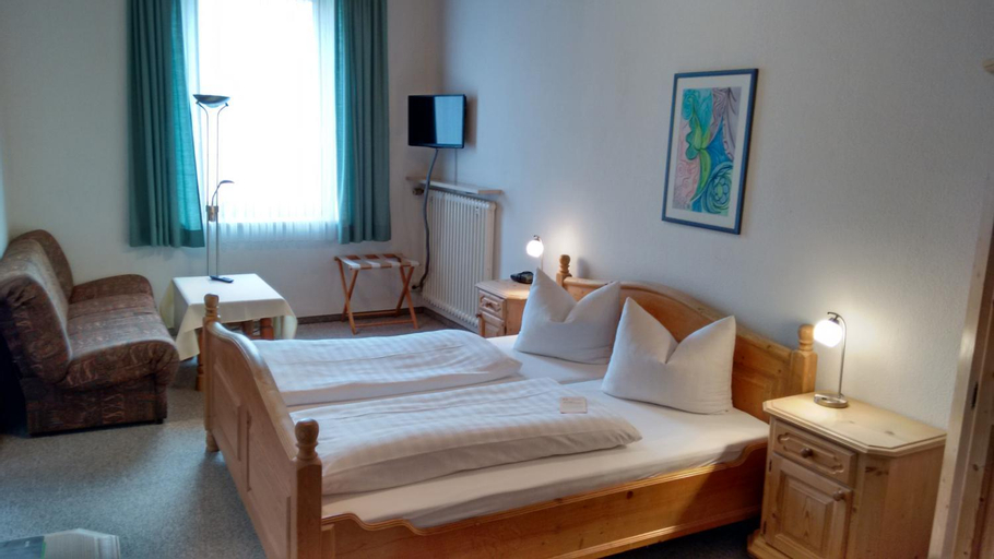 Bedroom 6