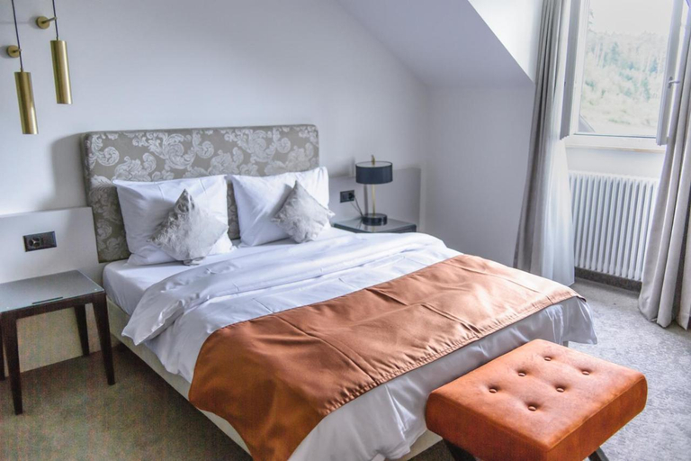 Bedroom 10