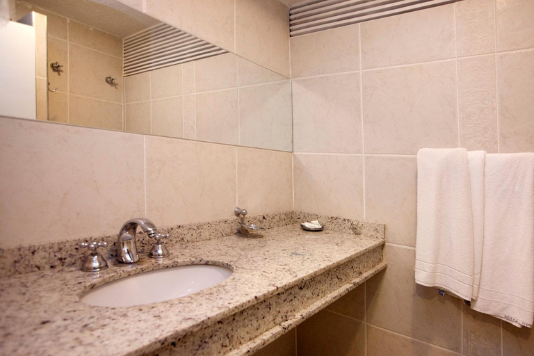 Bathroom 5, Hotel Plaza Apolo, São Paulo
