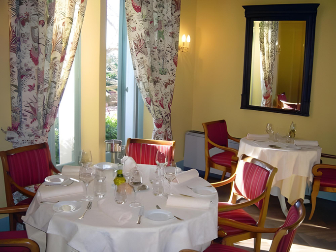 Food & Drinks 4, Hostellerie du Chateau des Fines Roches, Vaucluse