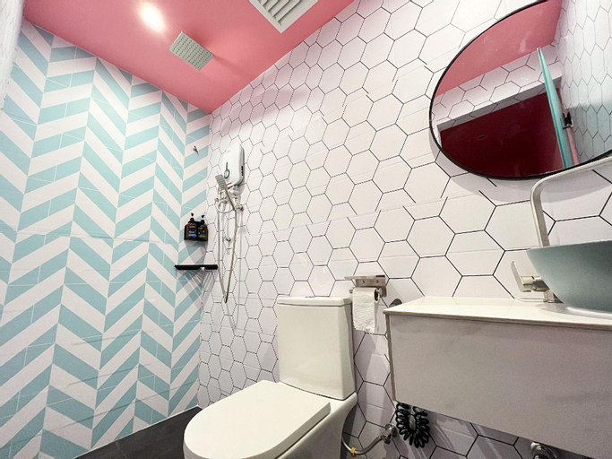 Bathroom 6