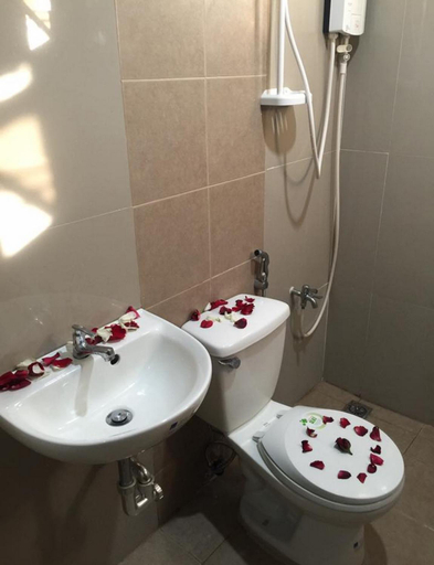Bathroom, Star hotel, San Pablo City