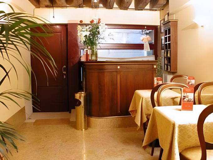 Food & Drinks 5, Lanterna Di Marco Polo, Venezia