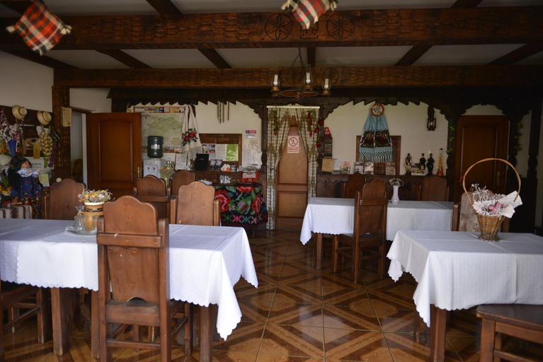 Food & Drinks 3, Pensiunea Lacramioara, Sacel