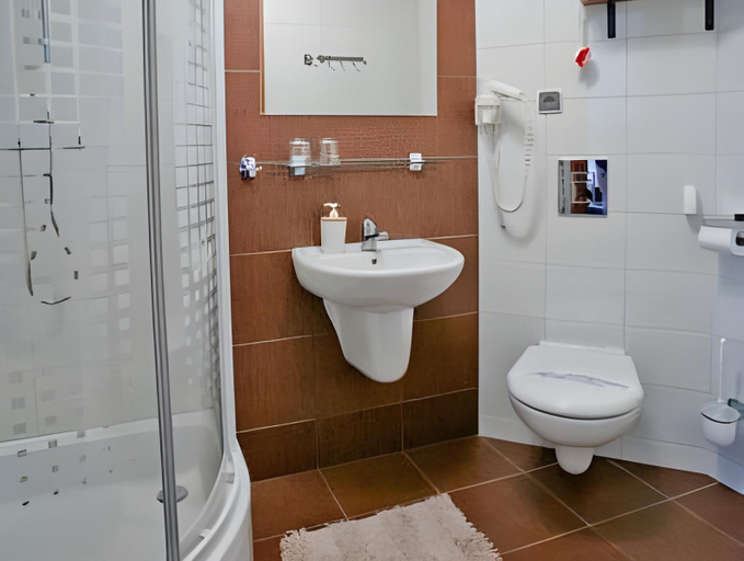 Bathroom 3, Arka Spa I, Sun & Snow, Kołobrzeg