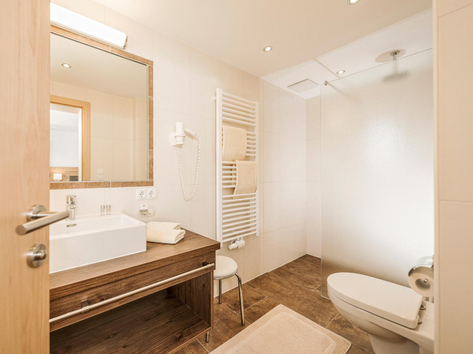 Bathroom 3, Hotel Gletscherblick, Schwaz