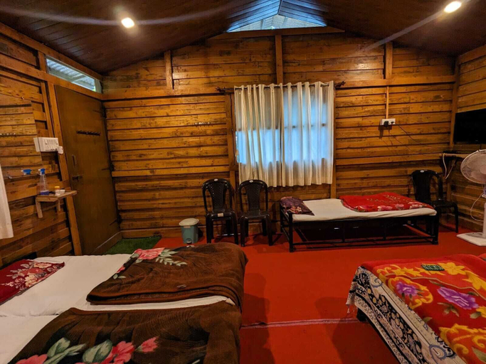 Bedroom 3, Chardara Agro Tourism, Satara